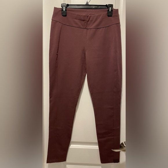 Susan Graver Weekend Premium Stretch Leggings Deep Plum size S - Picture 1 of 5